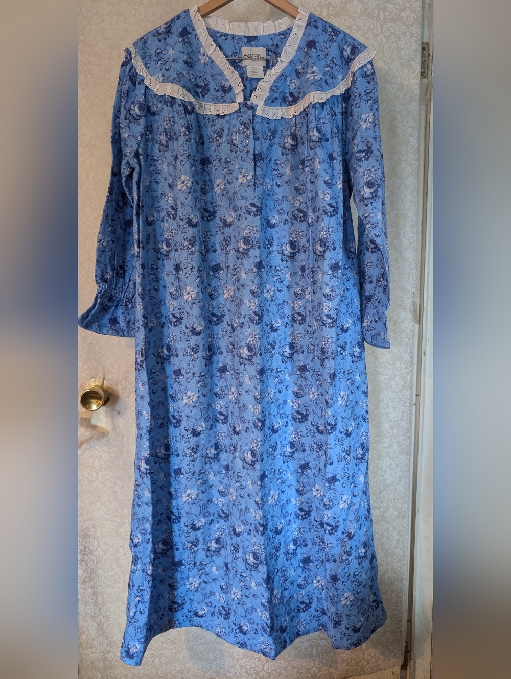 Cozee Corner Sz.XLP 100% Cotton Nightgown Blue - Picture 2 of 16